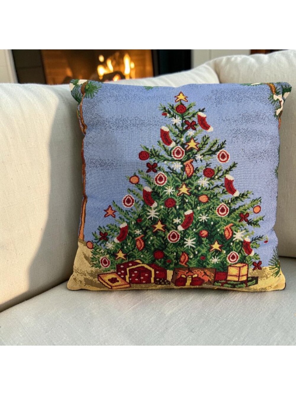 Tapestry Christmas Tree 18 x 18 Throw Pillow Country Farmhouse Cottagecore